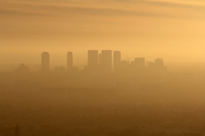 Brown haze above Los Angeles due to presence of nitrogen dioxide associated with smog.