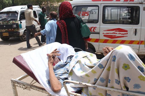 Heatwave in Pakistan led to many patients being taken to hospital. Thousands of people died from temperatures reaching up to 49oC.